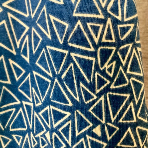 NWT Lularoe Randy Top - Picture 6 of 6